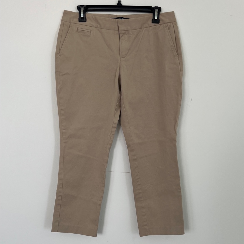 GAP Women’s Khaki Chinos Size 10